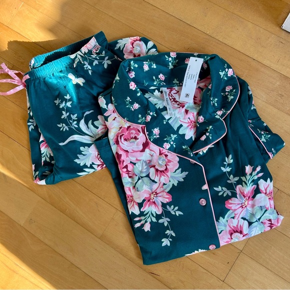 Flora Nikrooz 2-piece Floral Pajama Set, Long Sleeve, Green, Pink, Size S - Picture 11 of 12